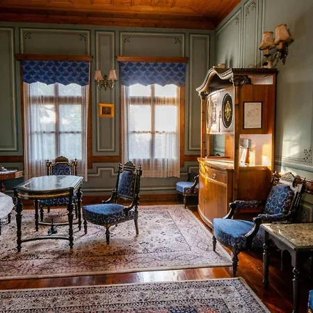 Hotel Old Legends 5*