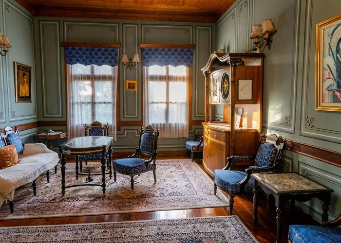 Hotel Old Legends 5*