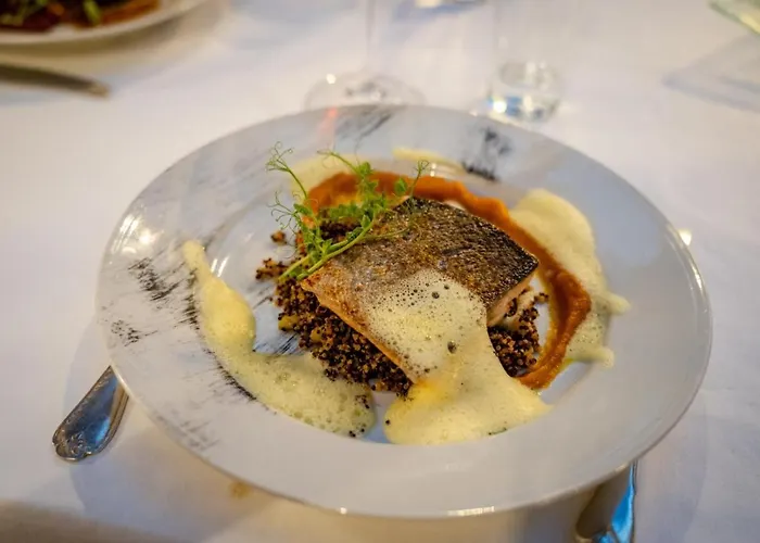 Hotel Old Legends 5*